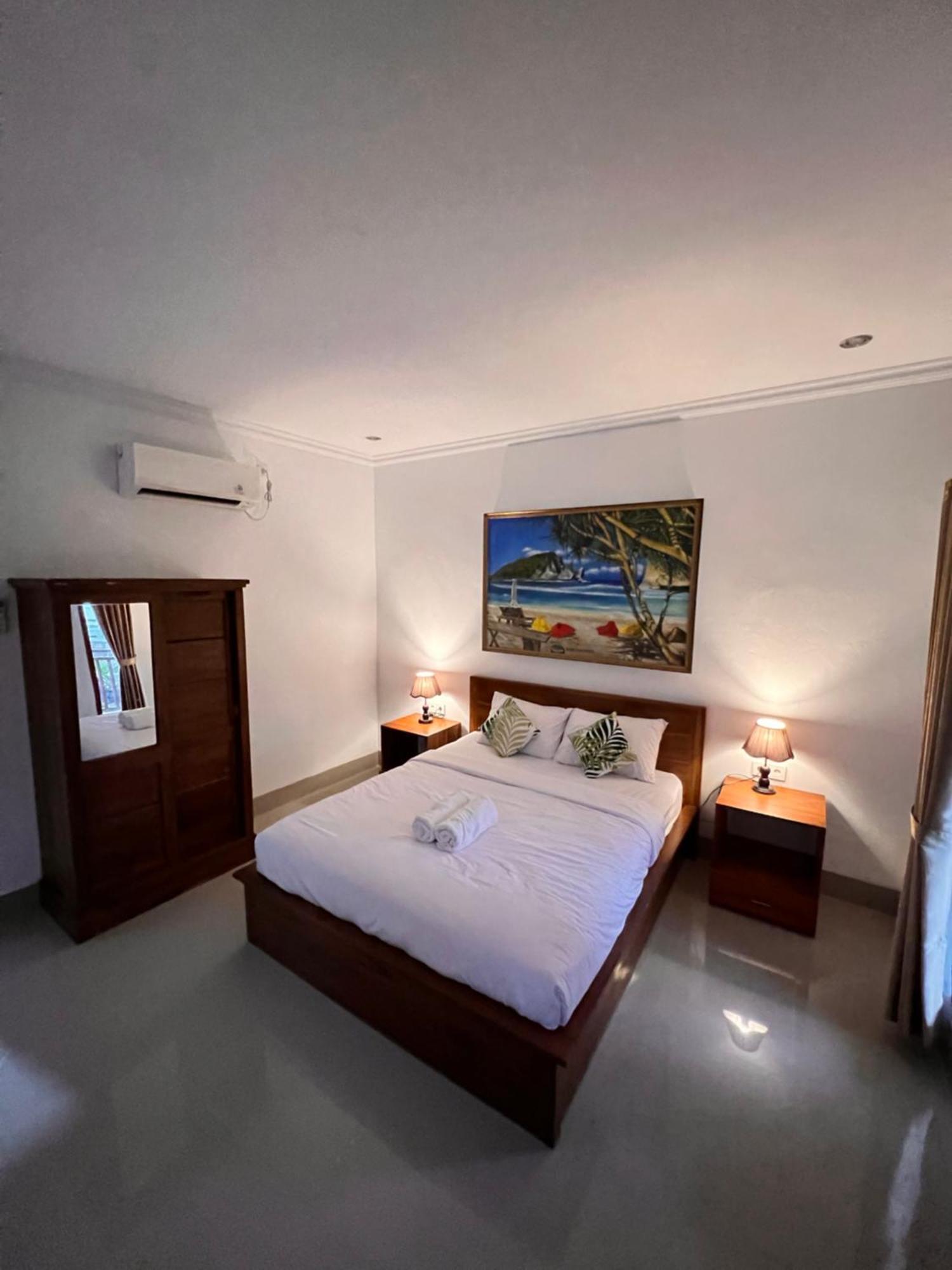 Penyon Beach House Ped Esterno foto