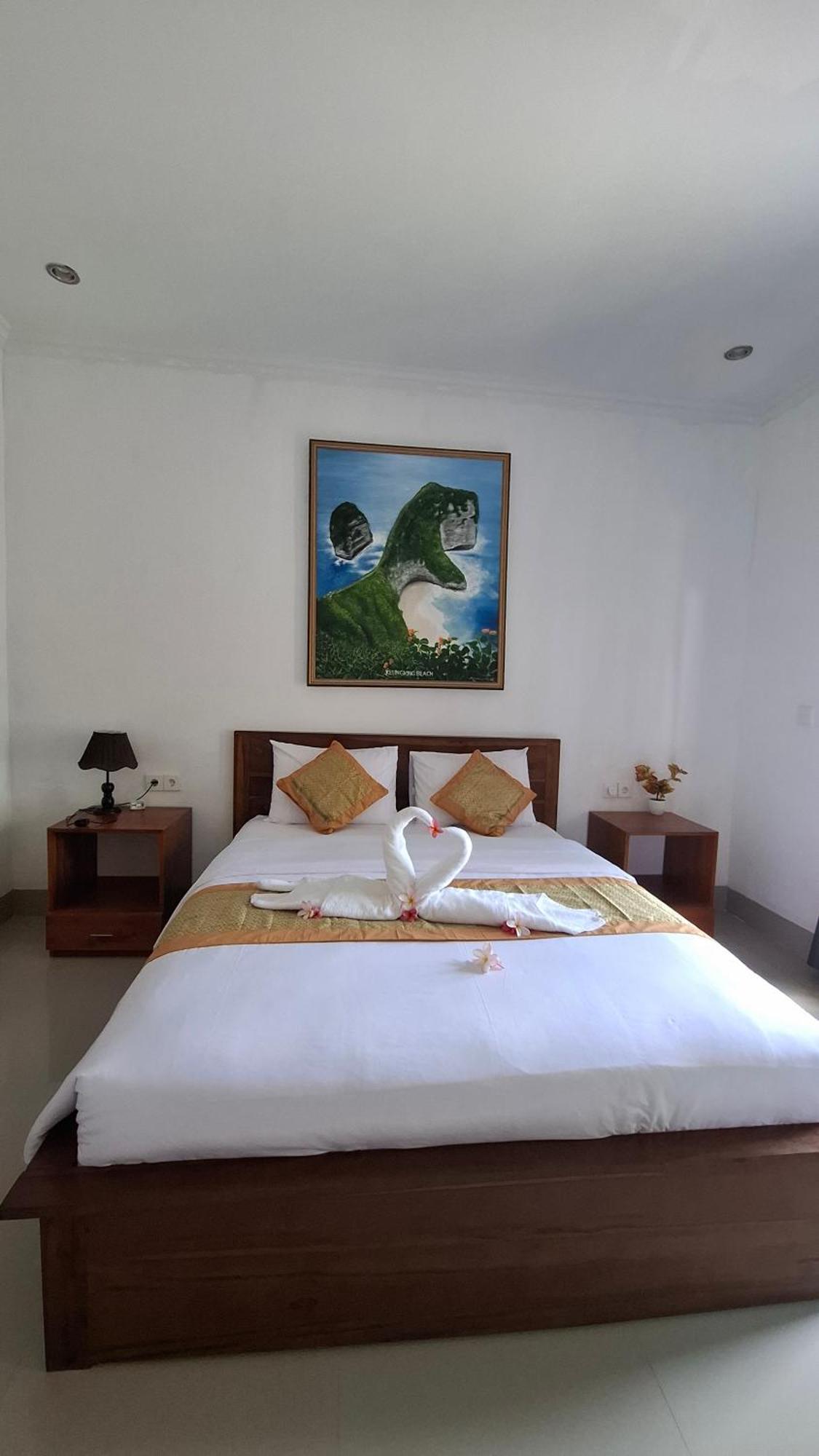 Penyon Beach House Ped Esterno foto